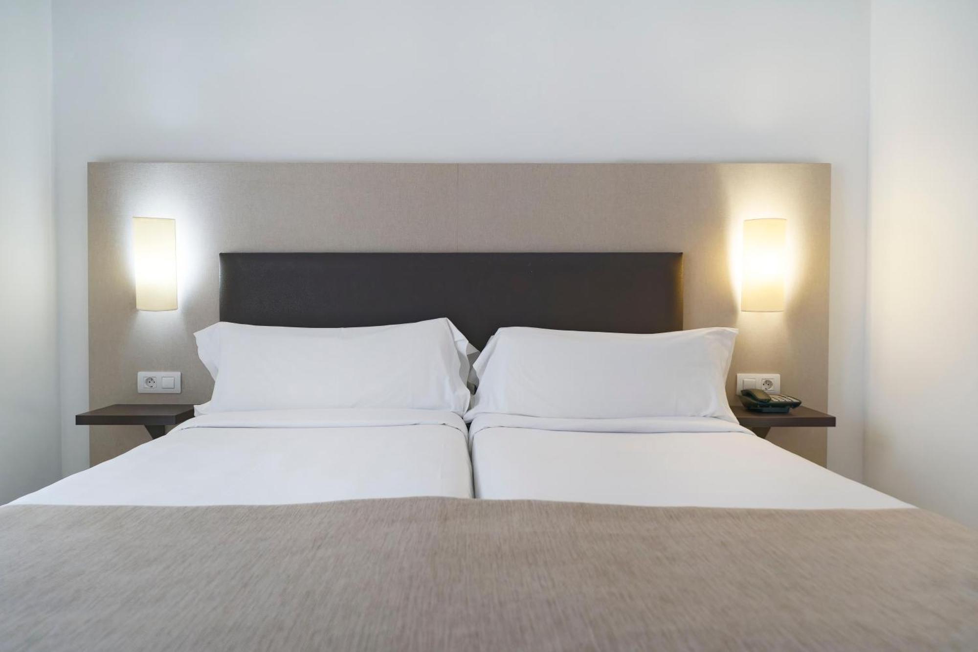 Labranda Bahia Fanabe和3*Costa Adeje（特内里费）