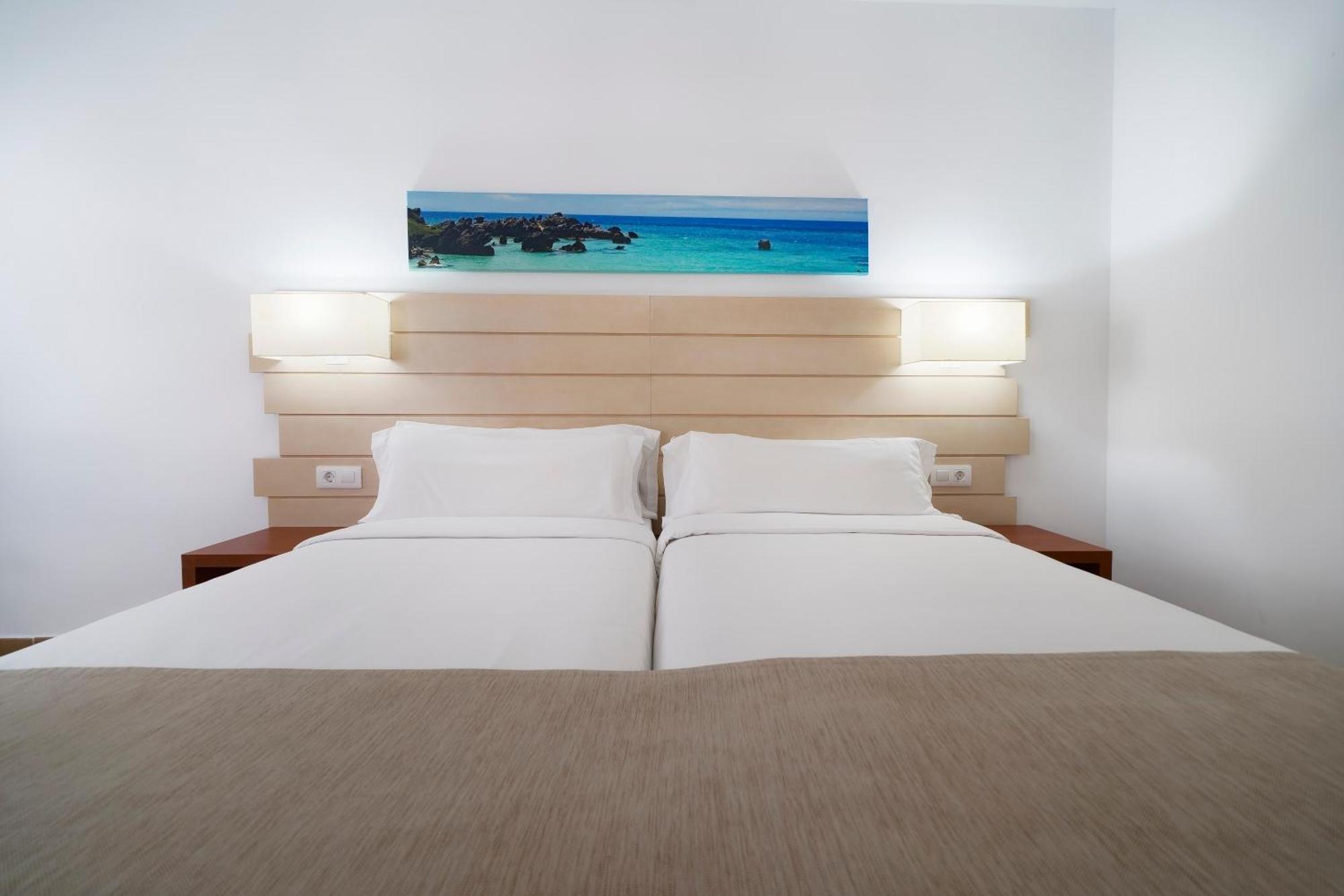 Labranda Bahia Fanabe和3*Costa Adeje（特内里费）